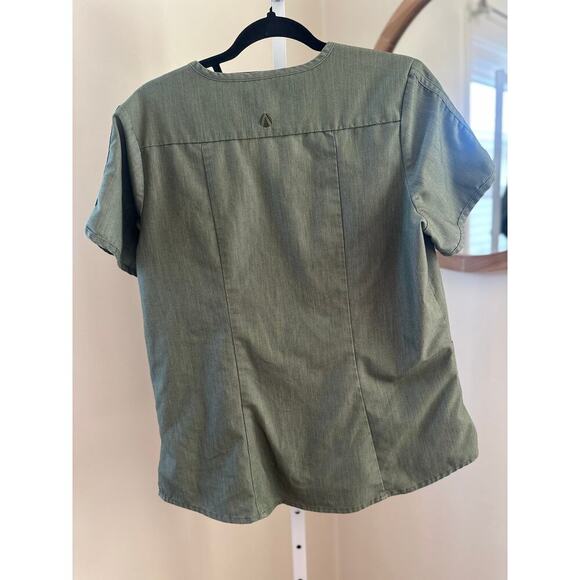 Adar Scrub Top Green V-Neck, Size L - Picture 2 of 5
